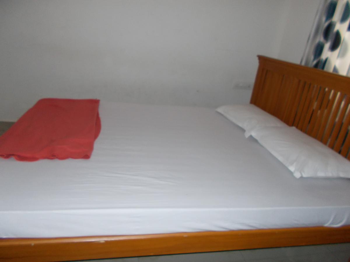 Sathya Inn Guruvāyūr Extérieur photo