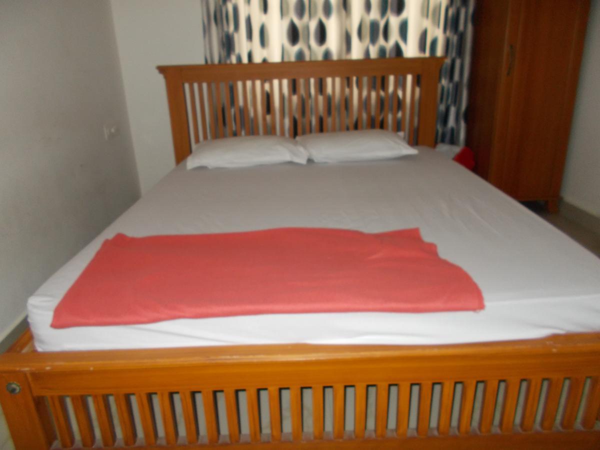 Sathya Inn Guruvāyūr Extérieur photo