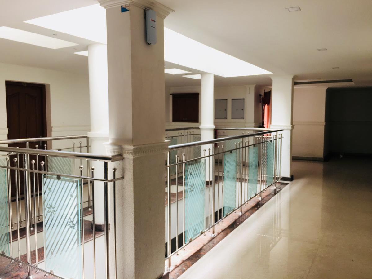 Sathya Inn Guruvāyūr Extérieur photo